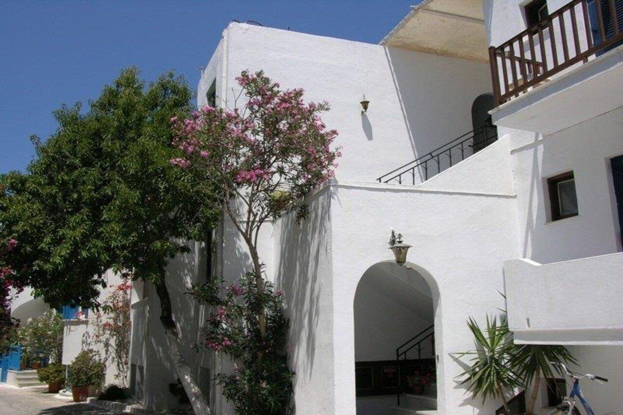 Avra Pension Naxos City Buitenkant foto